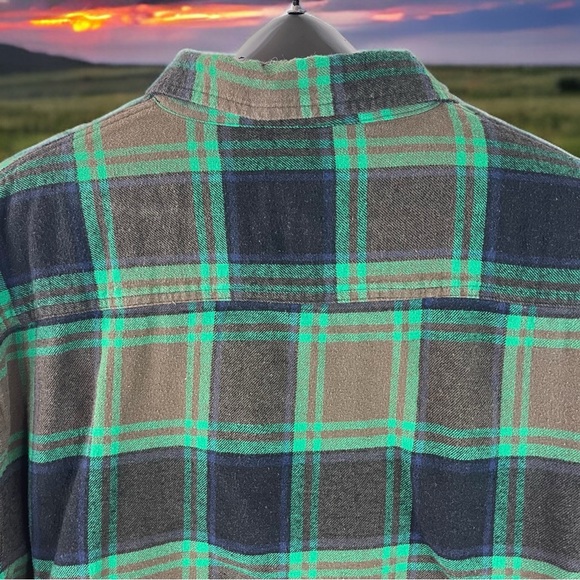 Brown and "Oscar the Grouch" Green Plaid Flannel Shirt - Size XXL - Picture 2 of 8